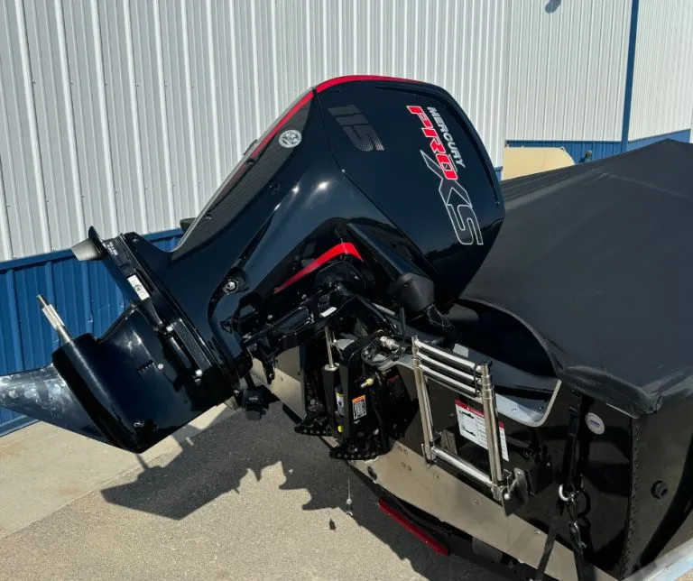 Slide: The Image of Lund Alaskan 1875 SS 2025 - 3