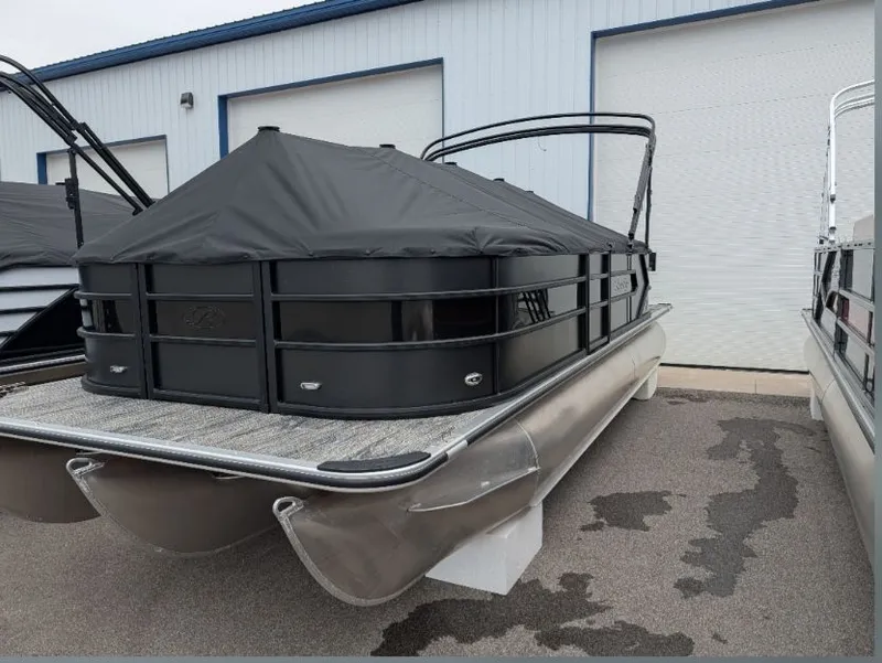 The Image of Bentley Pontoons 223 Bolt 2026 - 1