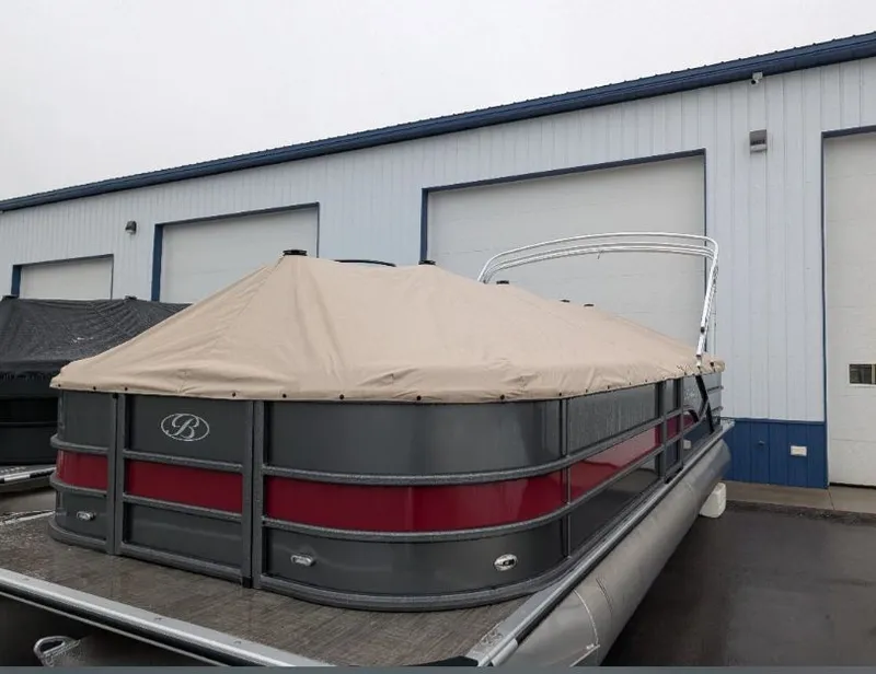 Slide: The Image of Bentley Pontoons Legacy 243 Cruise 2026 - 13