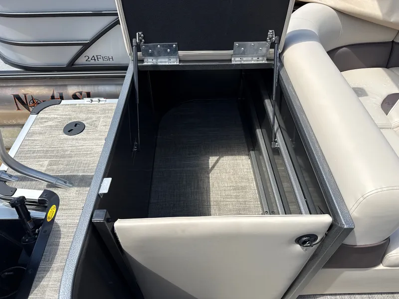 Slide: The Image of Bentley Pontoons Legacy 243 Cruise 2026 - 8