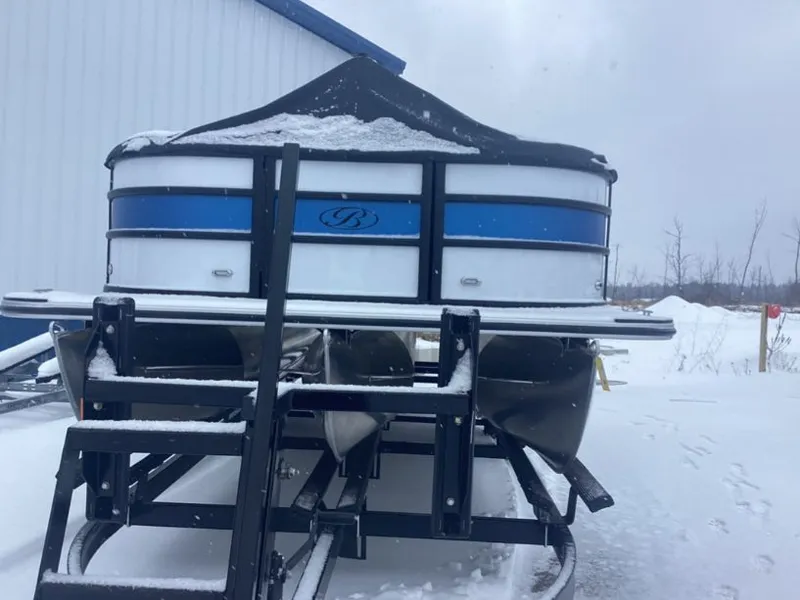 Slide: The Image of Bentley Pontoons 223 Bolt 2026 - 10
