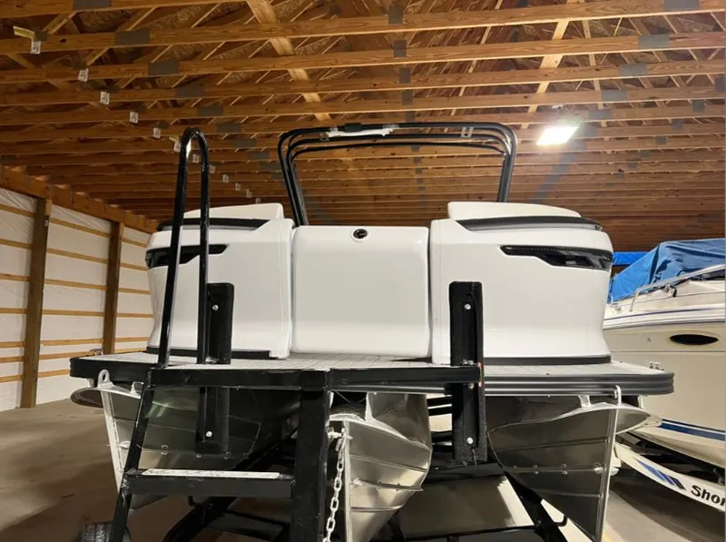 Slide: The Image of Manitou 2025 Manitou Explore 24’ Switchback Trifold 2025 - 12