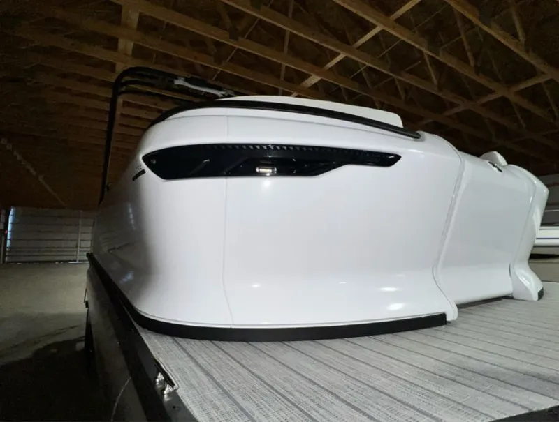 Slide: The Image of Manitou 2025 Manitou Explore 24’ Switchback Trifold 2025 - 3