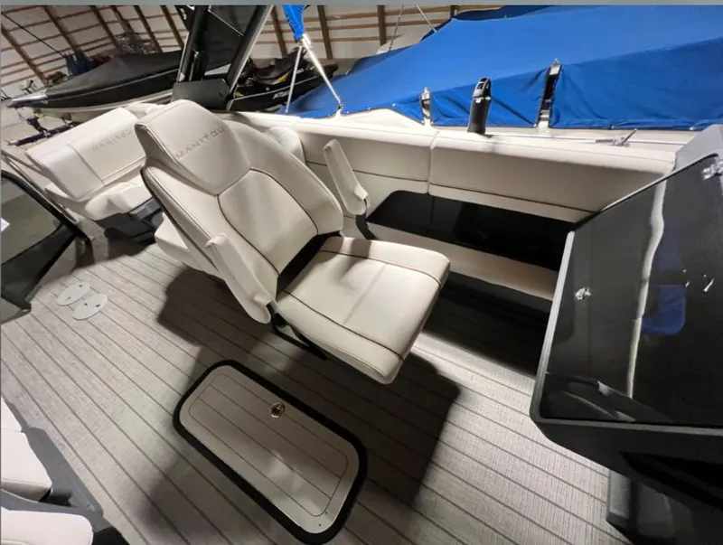 Slide: The Image of Manitou 2025 Manitou Explore 24’ Switchback Trifold 2025 - 6