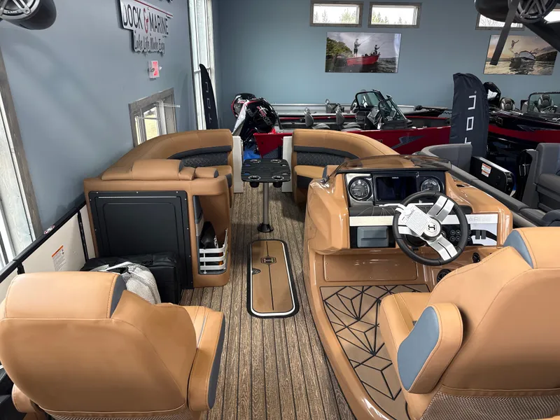 Slide: The Image of Harris Grand Mariner SLDH 2026 - 12