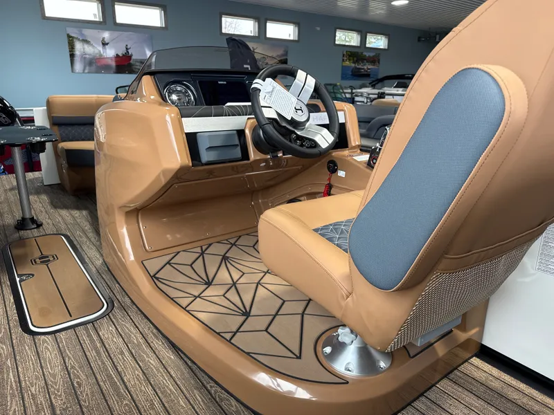 Slide: The Image of Harris Grand Mariner SLDH 2026 - 13