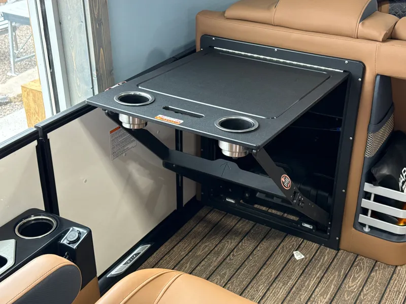 Slide: The Image of Harris Grand Mariner SLDH 2026 - 18