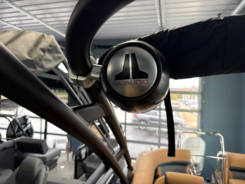 Slide: The Image of Harris Grand Mariner SLDH 2026 - 26