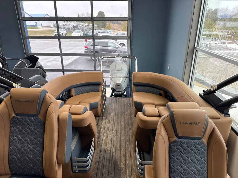 Slide: The Image of Harris Grand Mariner SLDH 2026 - 28