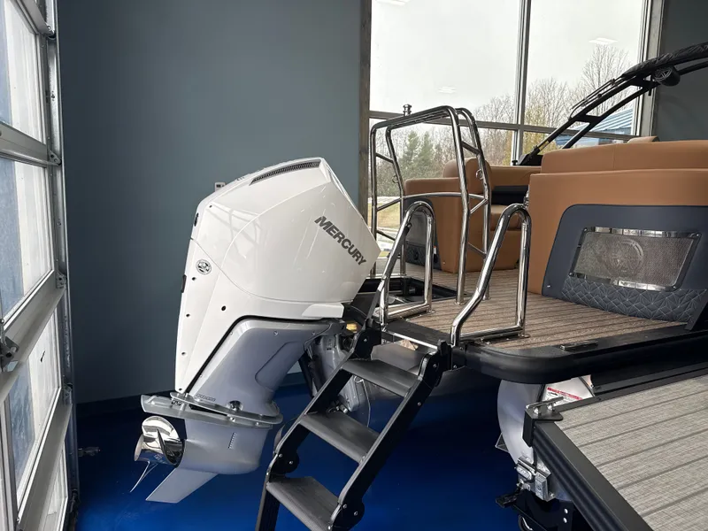 Slide: The Image of Harris Grand Mariner SLDH 2026 - 6