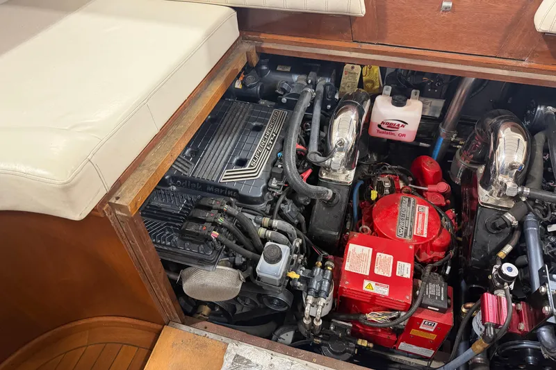 Slide: The Image of Engine compartment of a 1986 Skiff Craft X-31 Sportsman Custom boat. - 15