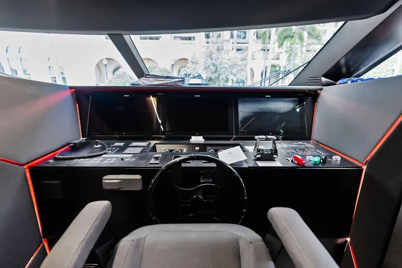 Slide: The Image of Cockpit of 2018 Ferretti Yachts 850 Motoryacht with modern navigation controls. - 49