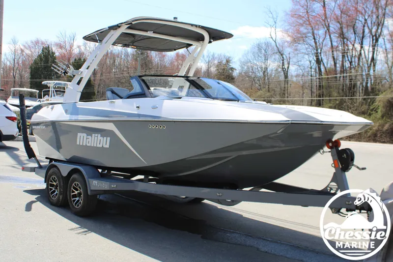 Slide: The Image of Malibu Wakesetter 21 MLX 2020 - 7