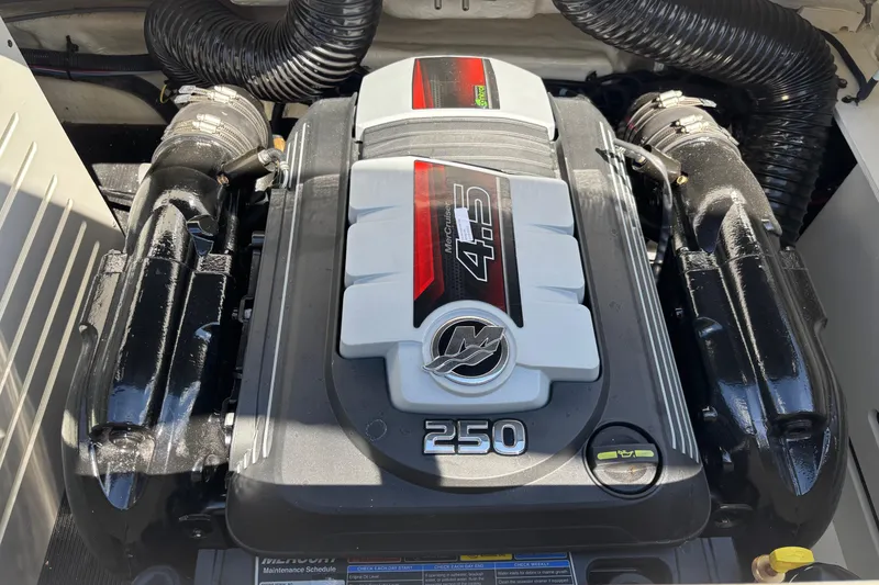 Slide: The Image of 2024 Sea Ray SPX 210 engine, featuring a powerful 4.5L Mercury 250 horsepower motor. - 15