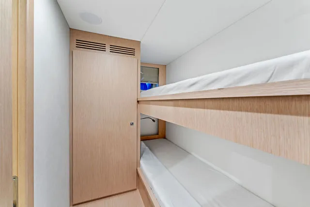 Slide: The Image of Riva 90' Argo 2022 - 73