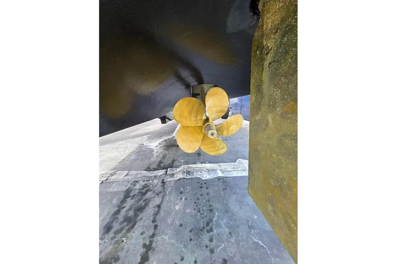 Slide: The Image of Propeller of 2024 Sirena 58 Flybridge MY yacht, close-up view. - 89