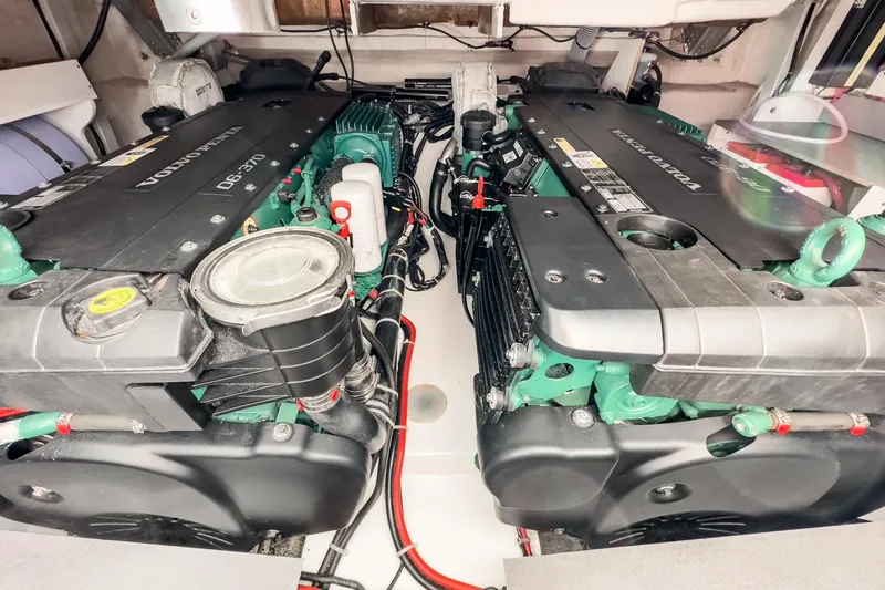 Slide: The Image of Engine room of 2018 Beneteau Gran Turismo 40 with dual Volvo Penta D6-370 engines. - 28