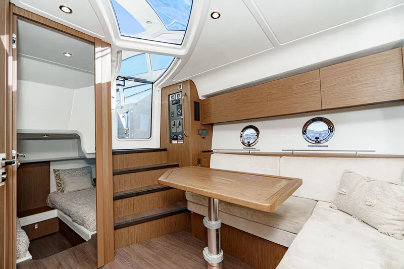 Slide: The Image of Interior of 2018 Beneteau Gran Turismo 40 yacht. - 41