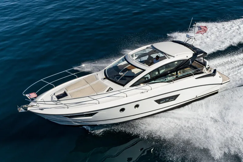 Slide: The Image of 2018 Beneteau Gran Turismo 40 yacht cruising on open water. - 53