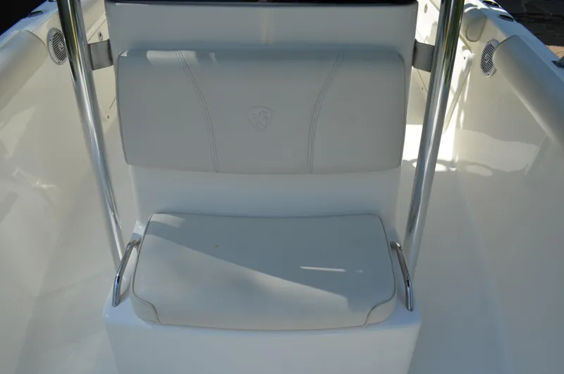 Slide: The Image of 2008 Century 2600 Center Console seating area detail view. - 22
