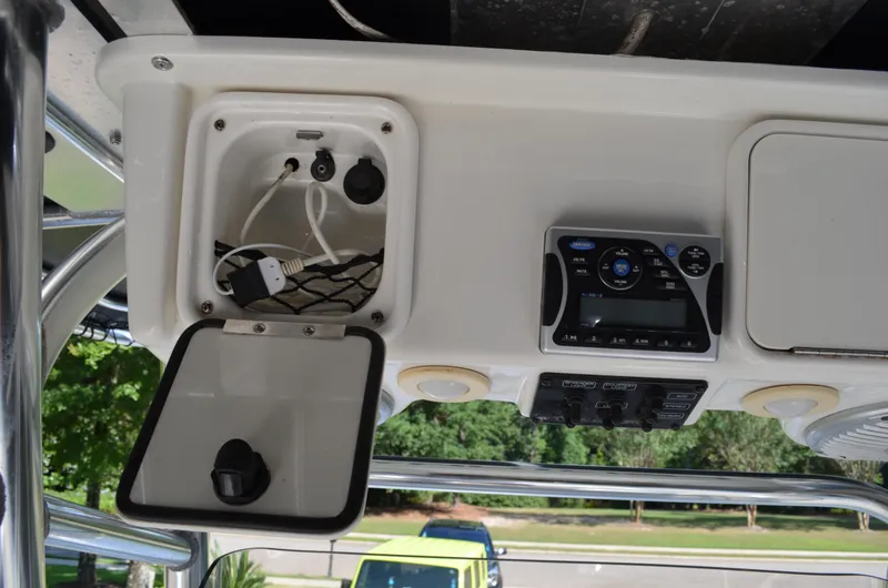 Slide: The Image of Century 2600 Center Console 2008 - 51