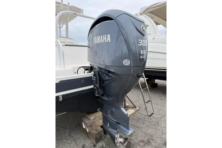 Slide: The Image of 2021 Robalo R242 Explorer with Yamaha 300 V6 outboard motor. - 11