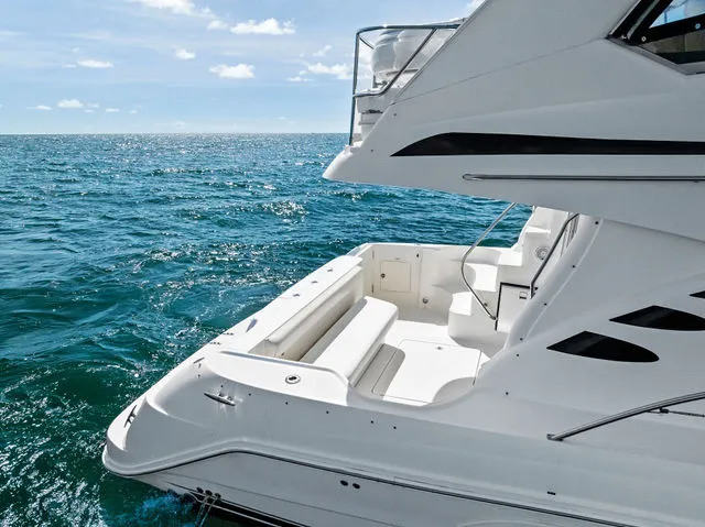 Slide: The Image of Sea Ray 44 Sedan Bridge 2007 - 79