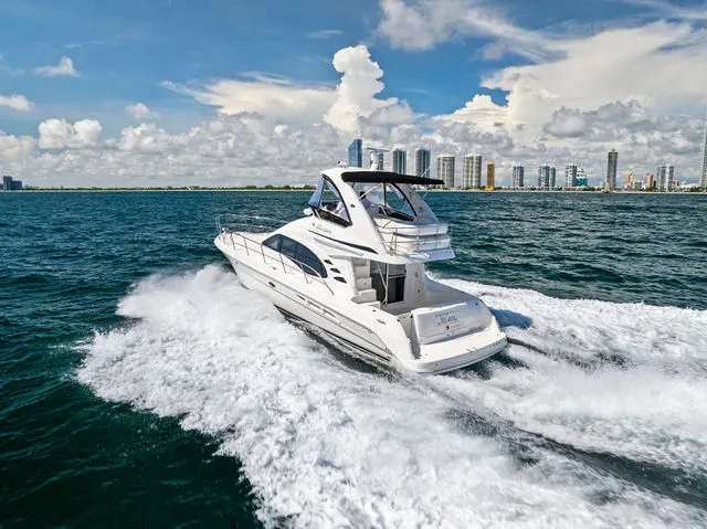 Slide: The Image of Sea Ray 44 Sedan Bridge 2007 - 87