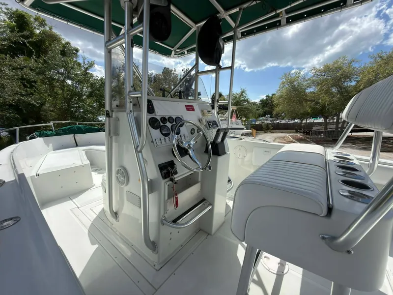 Slide: The Image of Stamas 250 Tarpon 1998 - 25