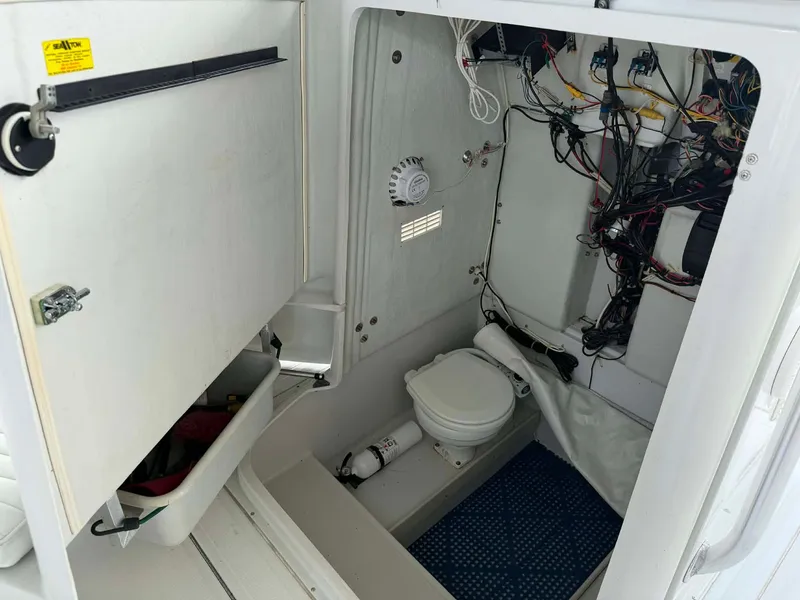 Slide: The Image of Stamas 250 Tarpon 1998 - 33