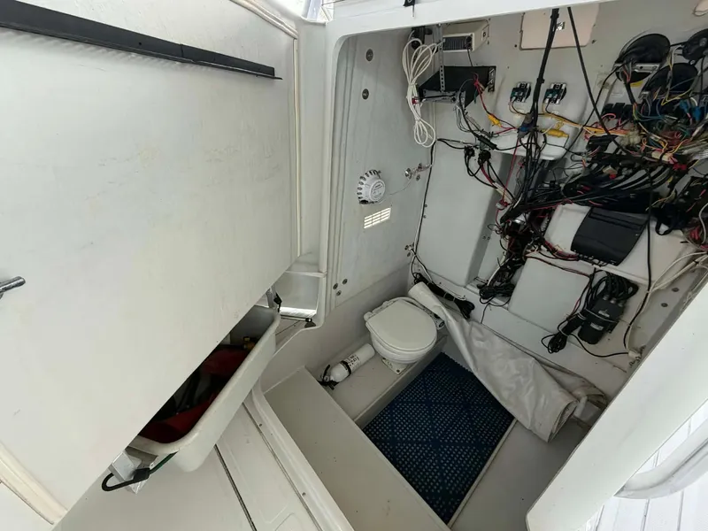 Slide: The Image of Stamas 250 Tarpon 1998 - 34