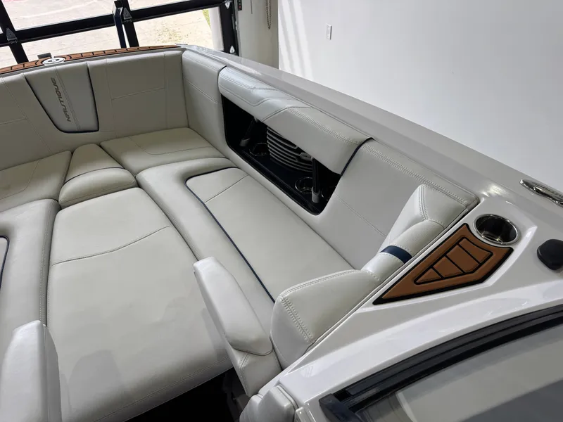 Slide: The Image of Nautique Super Air Nautique G25 2014 - 15
