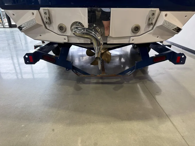 Slide: The Image of Nautique Super Air Nautique G25 2015 - 5