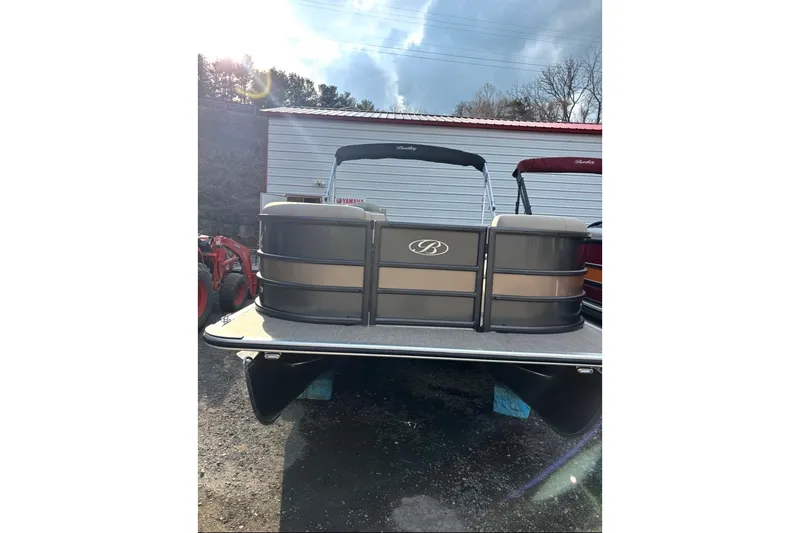 Slide: The Image of 2026 Bentley Pontoons Fish 220 N-Cruise pontoon boat in outdoor setting. - 2