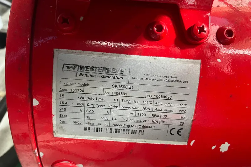 Slide: The Image of Majestic legacy 2005 - 50