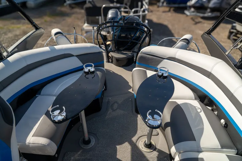 Slide: The Image of Godfrey 250 XP3 - Tritoon 2015 - 16