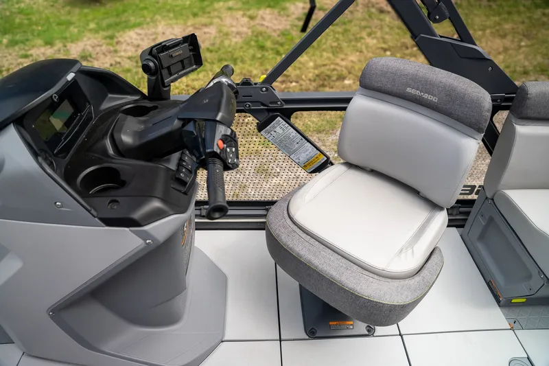 Slide: The Image of Interior of 2024 Sea-Doo Switch Cruise with console and seat. - 9