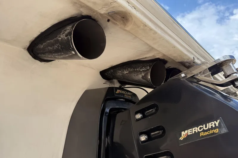 Slide: The Image of 2007 Fountain 42 Lightning boat with Mercury Racing exhaust system. - 13