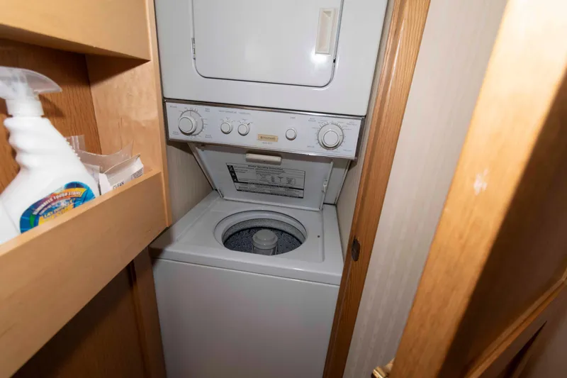 Slide: The Image of Luxurious bathroom in 1999 West Bay 58 Sonship Pilothouse MY yacht. - 37