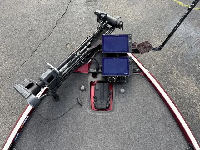 Slide: The Image of Ranger Z520R 2024 - 3