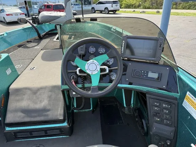 Slide: The Image of Ranger 620DVS 1999 - 6