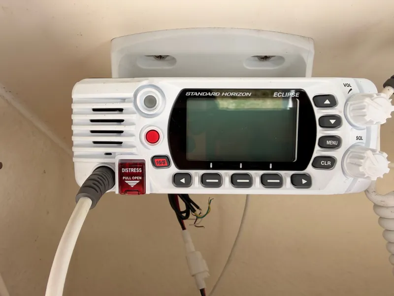 Slide: The Image of Bulls Bay 200 Center Console 2020 - 15