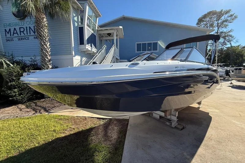 The Image of 2025 Hurricane SunDeck 235 OB boat displayed at Emerald Coast Marine. - 0