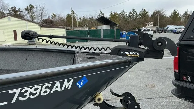 Slide: The Image of Tracker Pro Guide V175 2020 - 11