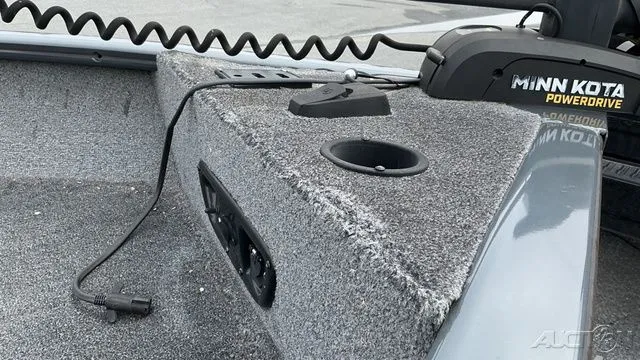 Slide: The Image of Tracker Pro Guide V175 2020 - 12