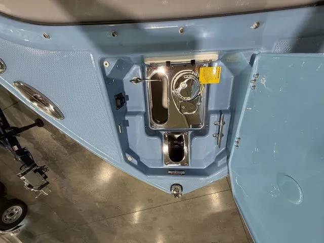 Slide: The Image of Chaparral SSX 8 2026 - 28