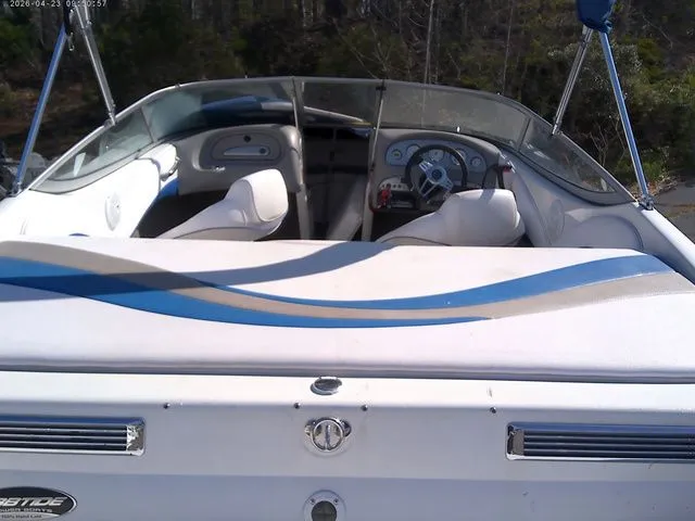 Slide: The Image of Ebbtide 202SE 2010 - 4