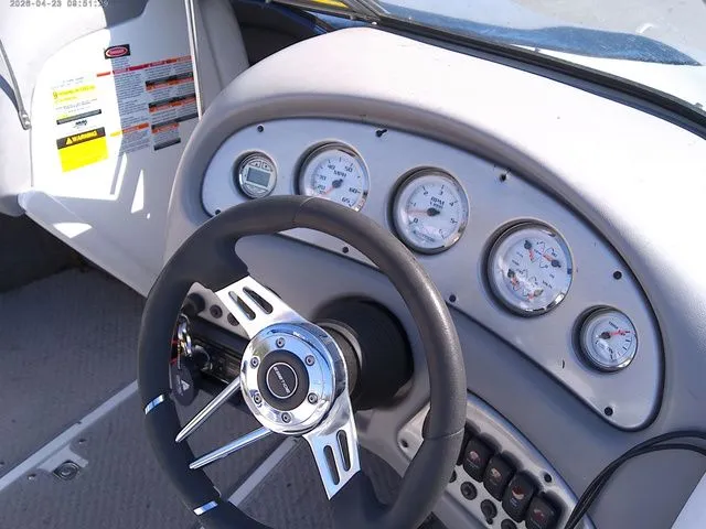 Slide: The Image of Ebbtide 202SE 2010 - 6