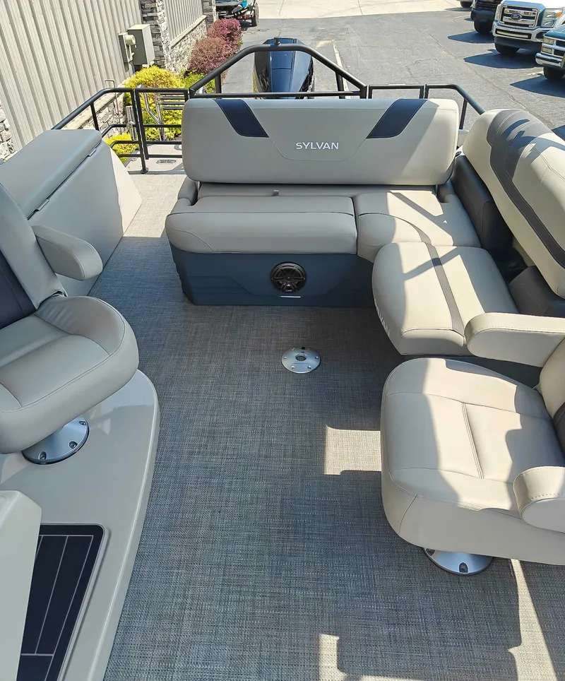 Slide: The Image of Interior of 2023 Sylvan L-3 CLZ DH pontoon boat. - 13