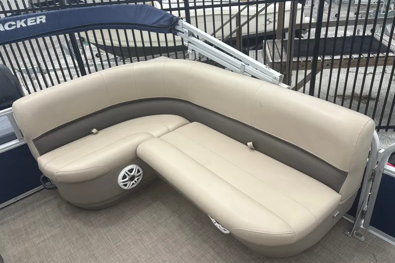 Slide: The Image of 2022 Sun Tracker Bass Buggy 16 XL Select pontoon boat seating area. - 6